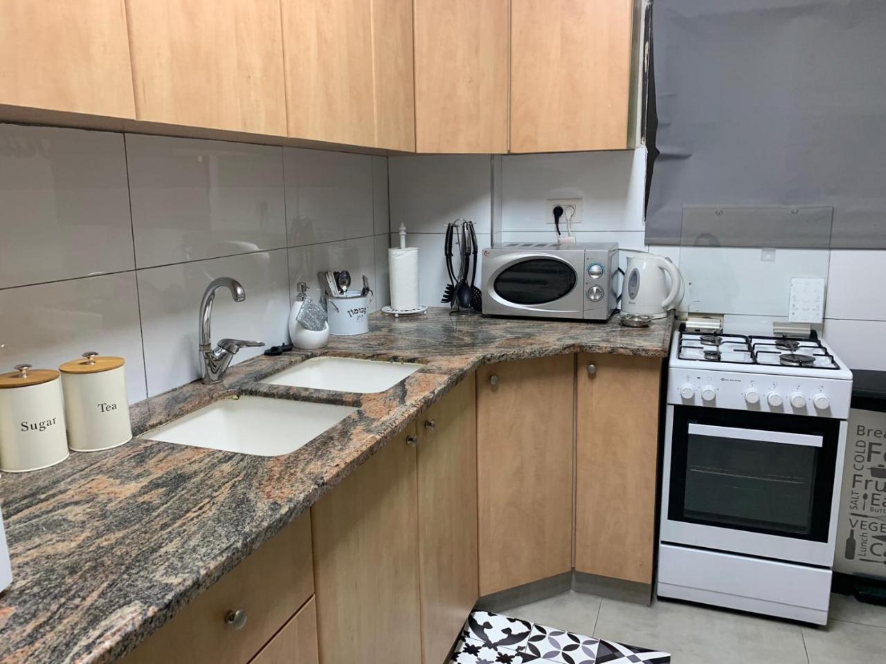 Spat Apartments Bat Yam Exterior photo